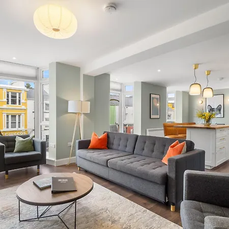 The Executive At Boutique Apartment